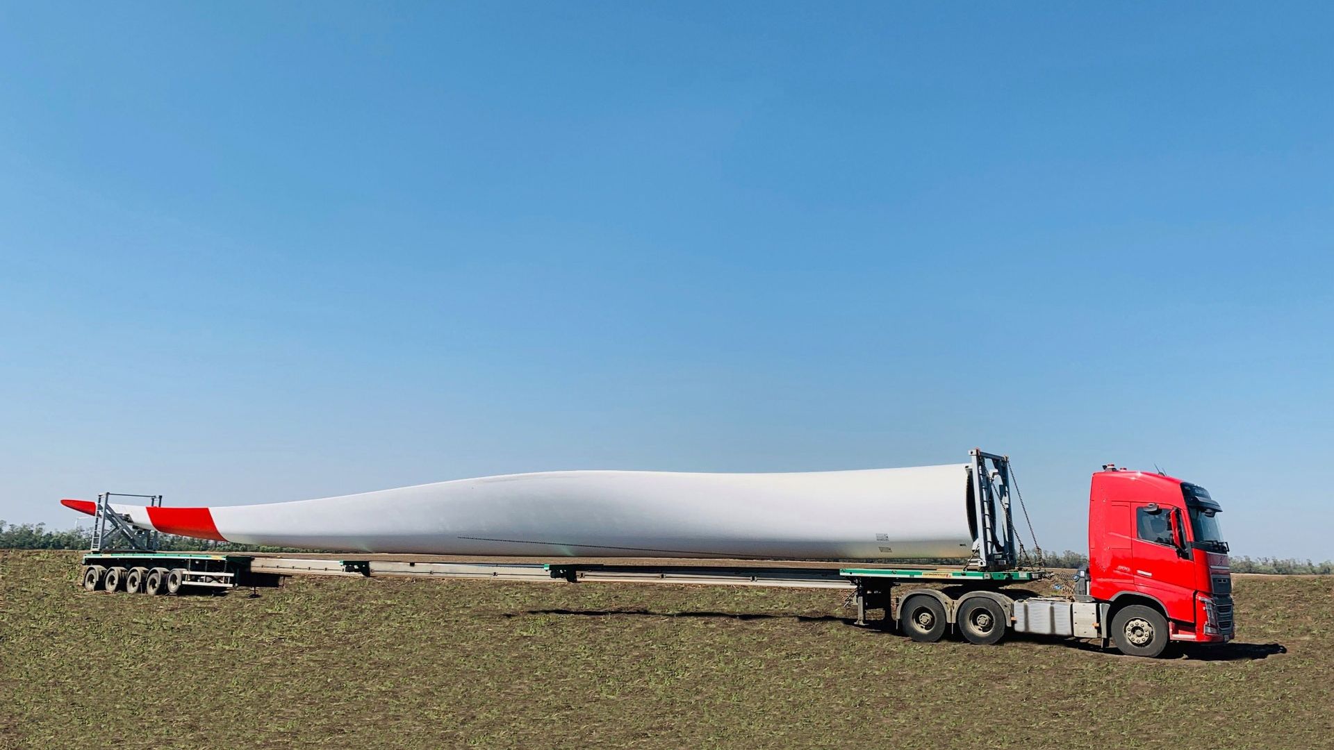 transporting blades for a wind farm transporting blades for a wind farm